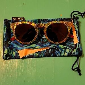 Wooden cat eye sunglasses